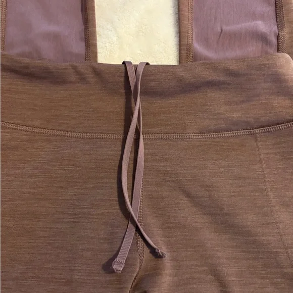 Rusty Brown Nike Dri-Fit Leggings - Picture 5 of 7